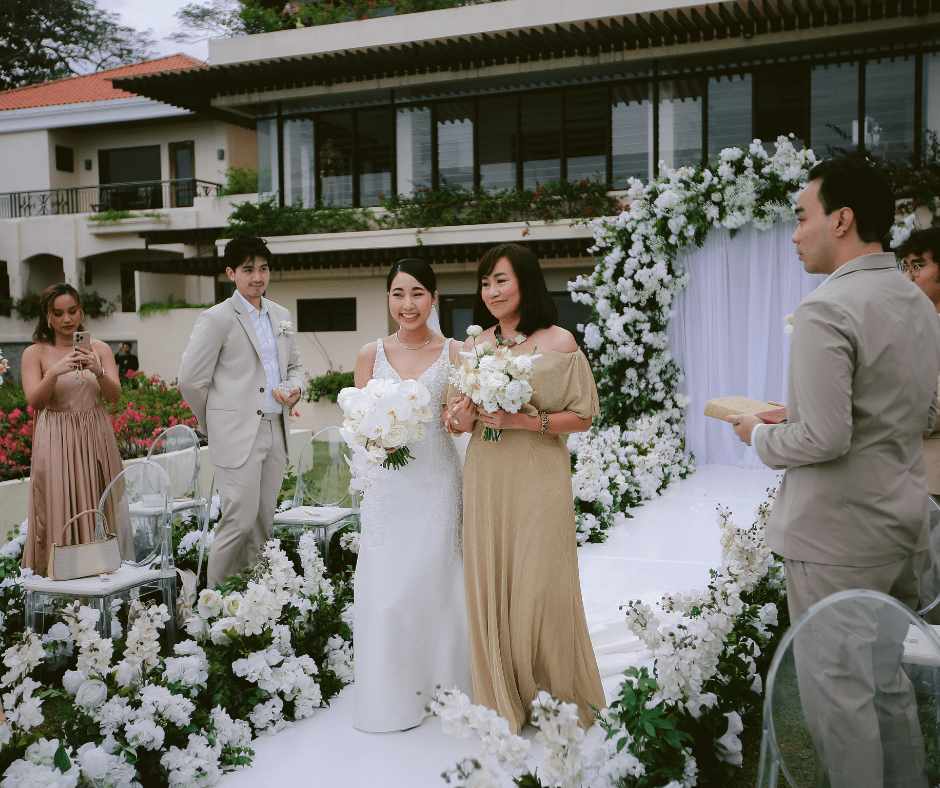 How to be a chill mother of the bride (or at least fake&nbsp;it)